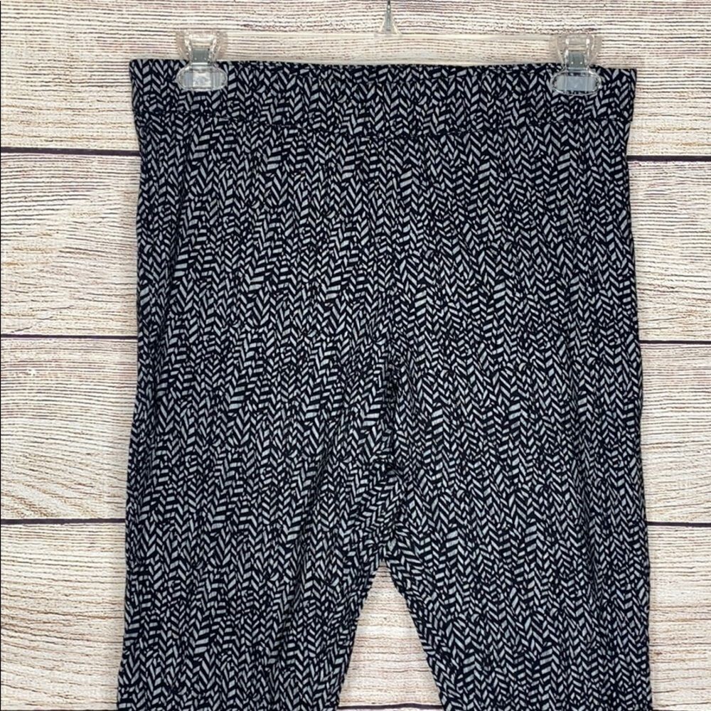 Dalia Black Silver Stretchy Straight Leg Leggings